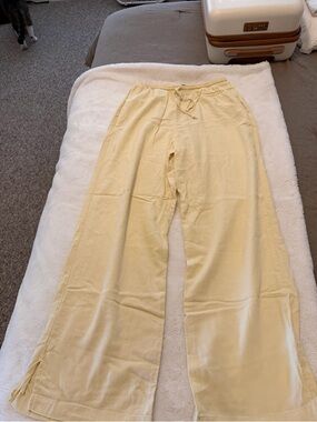 Wild Fable Pale Yellow Elastic Waist Wide-Leg Pants